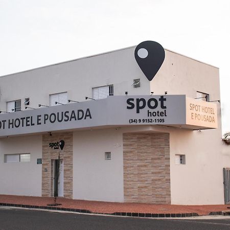 Spot Hotel E Pousada Uberlândia Kültér fotó